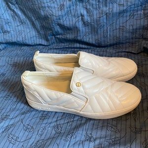 Micheal Kors Keaton quilted slip on sneakers size 8.5